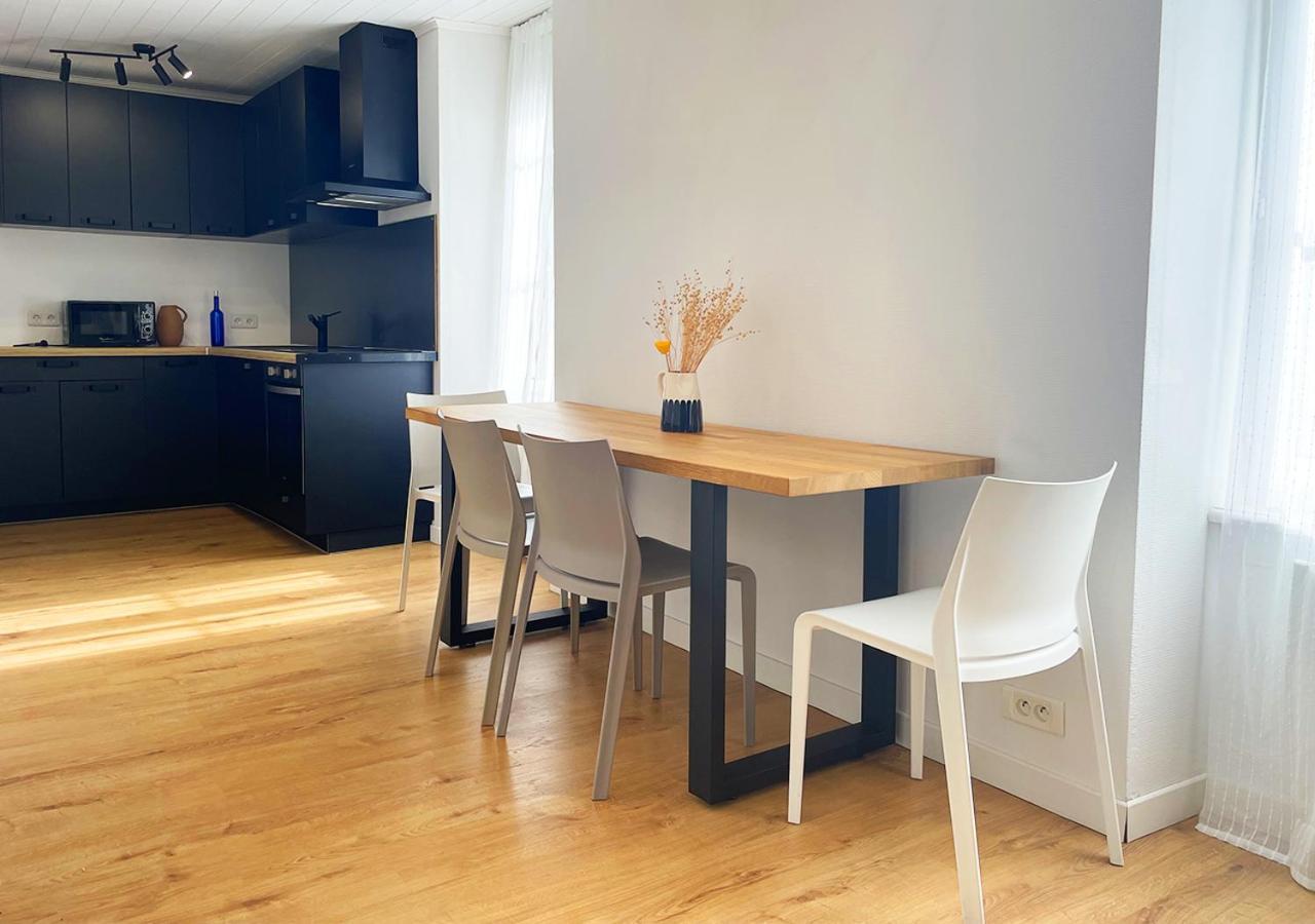 Charmant Appartement Renove Au Coeur De กงการ์โน ภายนอก รูปภาพ